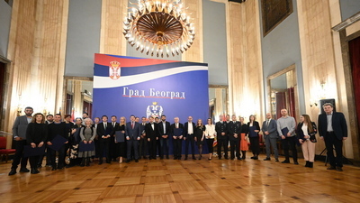 Šapić i Nikodijević svečano uručili laureatima Nagradu grada Beograda